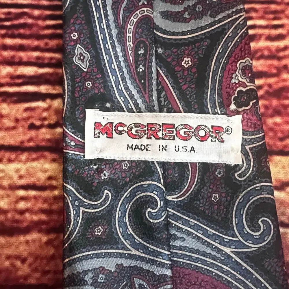 McGregor Polyester Skinny Tie 56x3.5 Paisley Purple Blue Abstract Necktie Classy